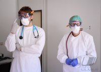 Corona: Container Ambulanz Tuebingen, Covid 19 Versorgung auf dem Tuebinger Festplatz