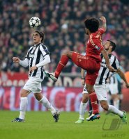 FUSSBALL INTERNATIONAL CHL VIERTELFINALE 12/13: FC Bayern Muenchen - Juventus Turin