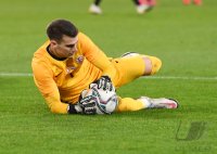 Fussball International Schweiz - Kroatien: Torhwart Dominik Livakovic (Kroatien)