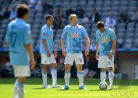 2. Fussball Bundesliga: Jose Holebas, Sascha Roesler, Alexander Ludwig  (v. li., 1860 Muenchen)