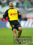 FUSSBAL BUNDESLIGA, Dede, wuetend