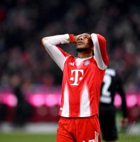 Fussball 1. Bundesliga  Saison  2025/2026  16. Spieltag FC Bayern Muenchen -  VfL Wolfsburg