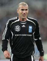 Fussball International: Match against Poverty in Duesseldorf