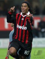 FUSSBALL SERIE A:  JUBEL Ronaldinho  (AC Mailand)