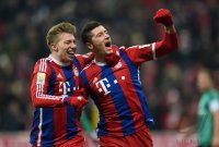 Fussball 1. Bundesliga Saison 14/15: FC Bayern Muenchen - FC Schalke 04