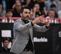 Basketball 1. Bundesliga 23/24: Tigers Tuebingen - Basketball Lšwen Braunschweig