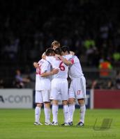 FUSSBALL  International CHL 09/10: JUBEL Diego Contento, Martin Demichelis, Mark van Bommel (v.li., FCB)