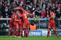 Fussball International CHL Saison 13/14: JUBEL FC Bayern Muenchen