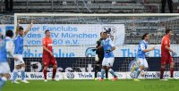 Fussball 2. BUNDESLIGA 14/15 : TSV 1860 Muenchen -  1. FC Kaiserslautern