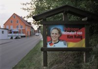 FIFA Frauen-Weltmeisterschaft 2011: Ortseingang Poltringen / Kim KULIG (Deutschland)