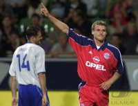 Fussball  1. Bundesliga  Ligacup  2000/2001: FC Bayern  M&Aring;&cedil;nchen - Hertha BSC Berlin