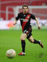 Fussball: 1. Bundesliga Saison 2010/2011: Leverkusen, CASTRO am Ball