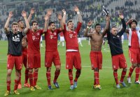 FUSSBALL INTERNATIONAL CHL VIERTELFINALE 12/13: JUBEL FC Bayern Muenchen
