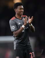 Fussball CHL 16/17 Achtelfinale: FC Bayern Muenchen - Arsenal London