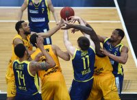 Basketball 1. Bundesliga 15/16 Hauptrunde: Walter Tigers Tuebingen - Phoenix Hagen