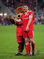 Fussball 1. Bundesliga : Mark  Van Bommel  (FC Bayern Muenchen)
