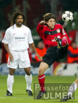 Fussball UCL: Leverkusen - Piraeus,  Zweikampf