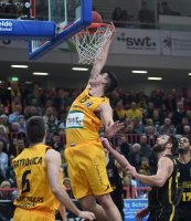 Basketball 1. Bundesliga 14/15 Hauptrunde: Walter Tigers Tuebingen - MHP RIESEN Ludwigsburg