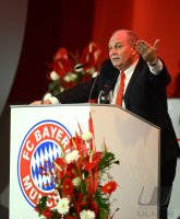 Fussball 1. Bundesliga : Jahreshauptversammlung FC Bayern Muenchen