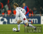 FUSSBALL CHL   FC Basel - Juve  Pavel Nedved (JU) am Ball
