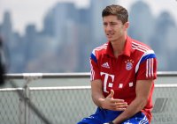 FUSSBALL 1. Bundesliga 14/15: Robert Lewandowski (FC Bayern Muenchen)