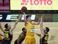 Basketball 1. Bundesliga 15/16 Hauptrunde: Walter Tigers Tuebingen - MHP RIESEN Ludwigsburg