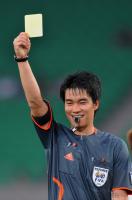 FUSSBALL INTERNATIONAL:  Schiedsrichter Jong Hveok Kim (KOR)