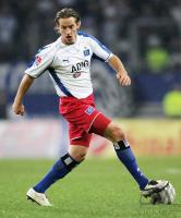 Fussball 1. Bundesliga: HSV, ZIEGLER Einzelaktion am Ball