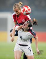 FUSSBALL  Olympia 2008   Vorrunde  Frauen   Norwegen - USA