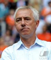 FUSSBALL INTERNATIONAL: Trainer Bert van Marwijk (Holland)