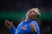 Fussball DFB Pokal 2. Runde 13/14: Trainer Christian Streich (SC Freiburg)