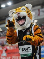 Basketball 1. Bundesliga 2011/2012:  Walter Tigers Tuebingen -Artland Dragons