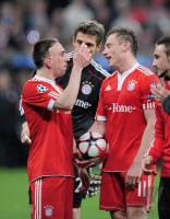 FUSSBALL  International CHL 09/10 :  JUBEL  OLIC (FC Bayern  Muenchen)