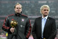 Fussball 1. Bundesliga, Saison 2011/2012: Sportdirektor Christian Nerlinger , Jean Marie Pfaff (v. li., FC Bayern Muenchen)