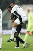 Fussball International: Match against Poverty in Duesseldorf