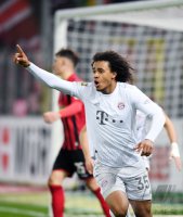 Fussball 1. Bundesliga Saison 19/20: SC Freiburg - FC Bayern Muenchen
