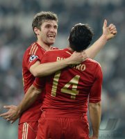 FUSSBALL INTERNATIONAL CHL VIERTELFINALE 12/13: Juventus Turin - FC Bayern Muenchen