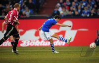 Fussball: 1. Bundesliga Saison 2010/2011: Schalke 04 - 1. FC Nuernberg