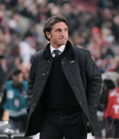 Fussball 1. Bundesliga  Saison 2010/2011: Trainer Bruno Labbadia (VfB Stuttgart)