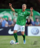 Fussball 1. Bundesliga, Testspiel: Werder Bremen, WOLF am Ball