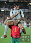 Fussball INTERNATIONAL  EURO 2004  Portugal - England im Stadion da Luz in Lissabon 24.06.2004