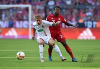 Fussball 1. Bundesliga Saison 15/16: FC Bayern Muenchen - FC Augsburg