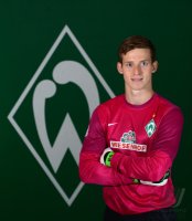 Fussball 1. Bundesliga, Saison 2012/2013, Werder Bremen: Richard Strebinger im exklusiven Pressefoto ULMER Fotoshooting