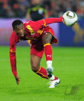 Fussball International: Ghana, PANTSIL  am Ball