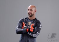 Fussball 1. Bundesliga 2014/2015: Torwart Pep Reina (FC Bayern Muenchen)