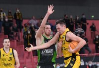 Basketball 2. Bundesliga 2021/2022: Tigers Tuebingen - ROEMERSTROM Gladiators Trier