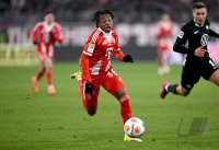 Fussball 1. Bundesliga  Saison  2025/2026  16. Spieltag FC Bayern Muenchen -  VfL Wolfsburg