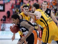 Basketball 1. Bundesliga 2013/2014: Walter Tigers Tuebingen - ratiopharm Ulm