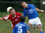 Fussball DFB-Pokal: Velbert - Mainz, Zweikampf