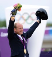 REITEN Olympia 2012: Doppel-Olympiasieger Michael Jung (Deutschland)
